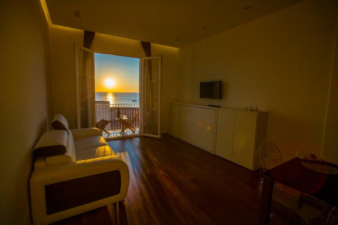 Cefalu Charme E Chic Suites Exterior photo